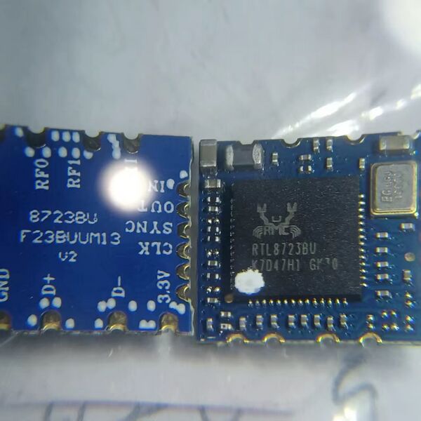 File:RTL8723BU wifi chip.jpg