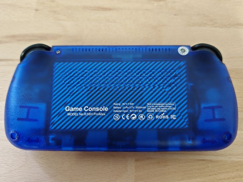File:R36H ProMax details 6.jpg