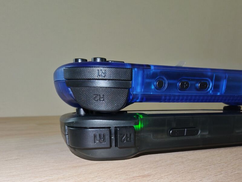 File:R36H ProMax vs R46H 5.jpg